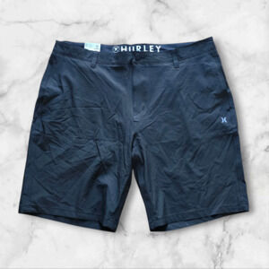 NWT, New Hurley All Day Hybrid Shorts Black, Size 40